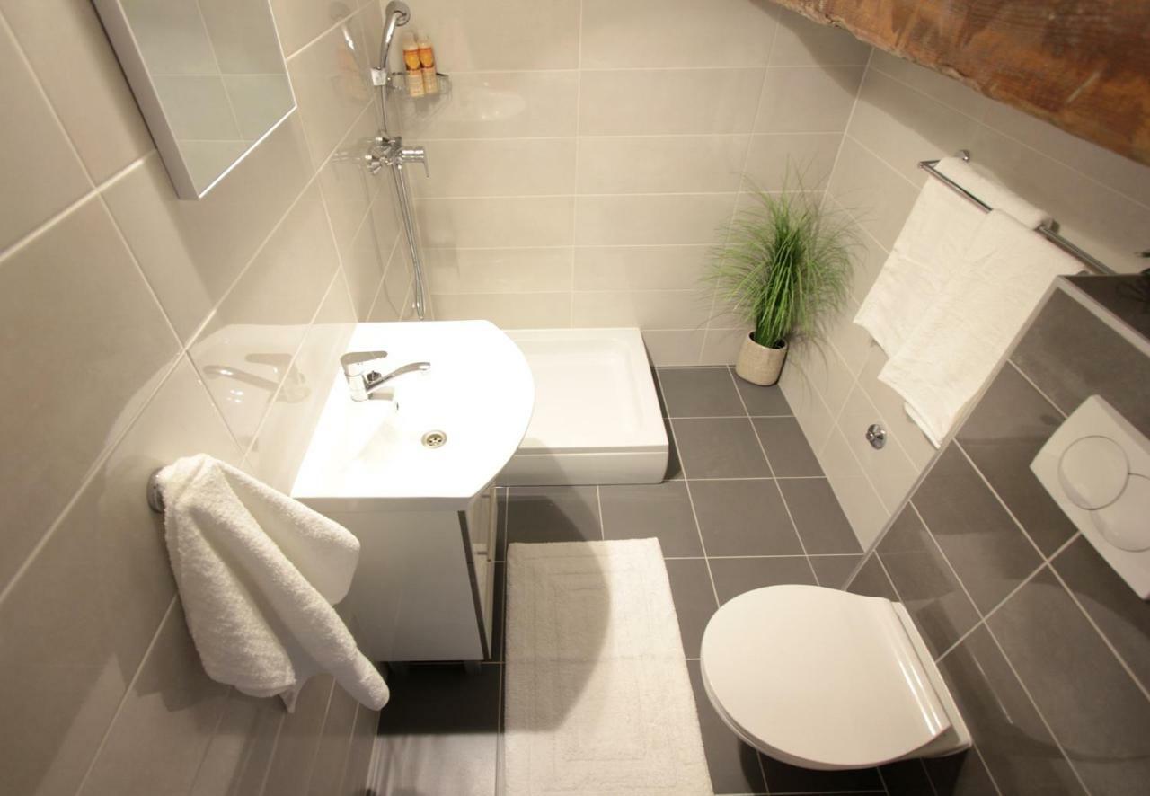 Apartment Dea Stobrec Bagian luar foto