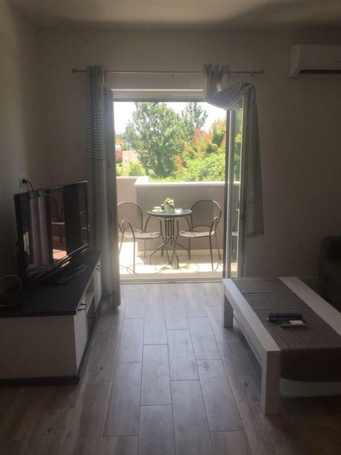 Apartment Dea Stobrec Bagian luar foto